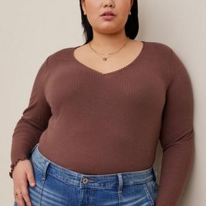 torrid Pointelle Ribbed V-Neck Crop Top size 2